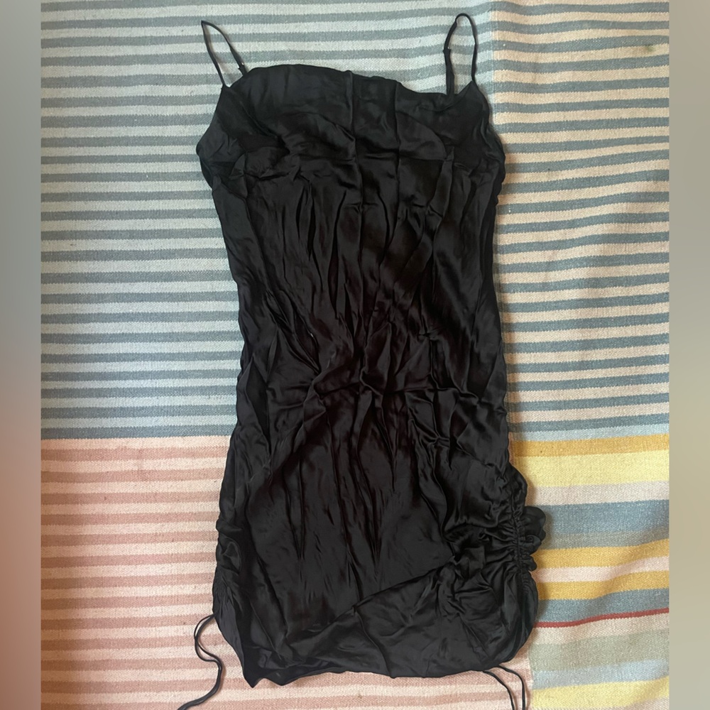 Aritzia wilfred black mini dress